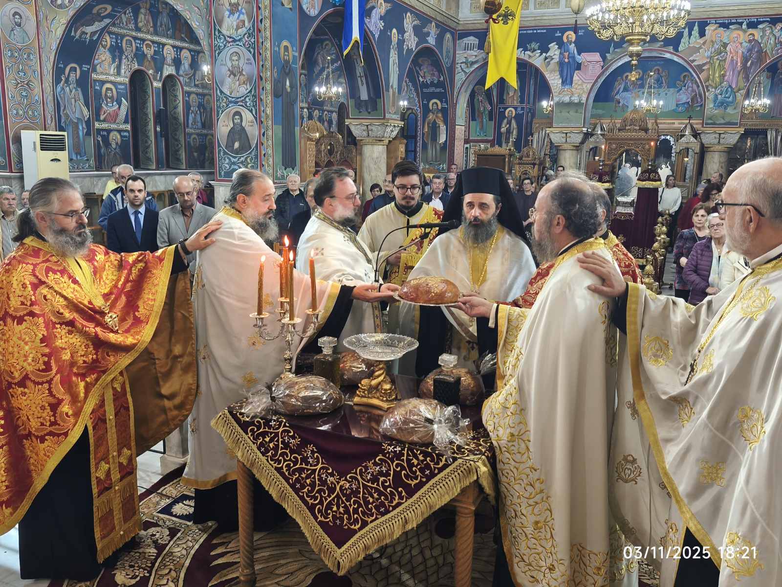 Η Εορτη της Φωτοφορου Σκεπης στον Μητροπολιτικο ιερο ναο αγιου Νικολαου Καισαριανης