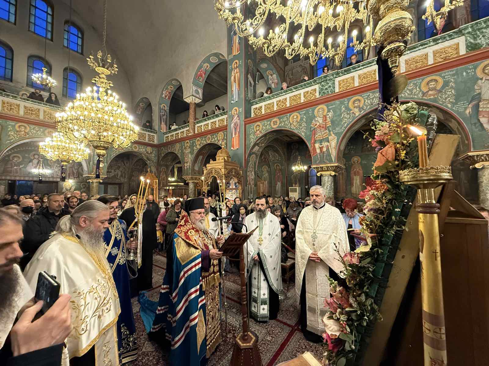 Η Ακολουθία του Ακαθίστου    Ύμνου στον Μητροπολιτικό Ιερό Ναό Αγίου Νικολάου Καισαριανής