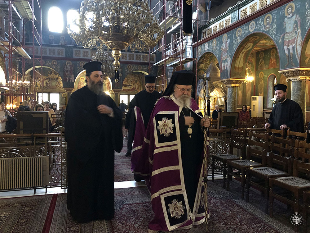 Ο Γ΄ ΚΑΤΑΝΥΚΤΙΚΟΣ ΕΣΠΕΡΙΝΟΣ ΣΤΟΝ ΜΗΤΡΟΠΟΛΙΤΙΚΟ ΙΕΡΟ ΝΑΟ ΑΓΙΟΥ ΝΙΚΟΛΑΟΥ ΚΑΙΣΑΡΙΑΝΗΣ