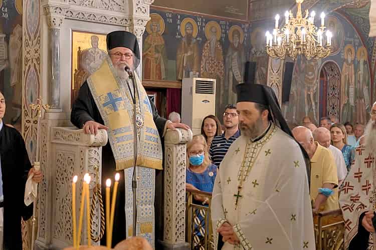 ΜΕΓΑΣ ΑΡΧΙΕΡΑΤΙΚΟΣ ΕΣΠΕΡΙΝΟΣ ΣΤΟΝ ΠΑΝΗΓΥΡΙΖΟΝΤΑ ΙΕΡΟ ΝΑΟ ΑΓΙΩΝ ΑΠΟΣΤΟΛΩΝ ΠΕΤΡΟΥ ΚΑΙ ΠΑΥΛΟΥ ΥΜΗΤΤΟΥ